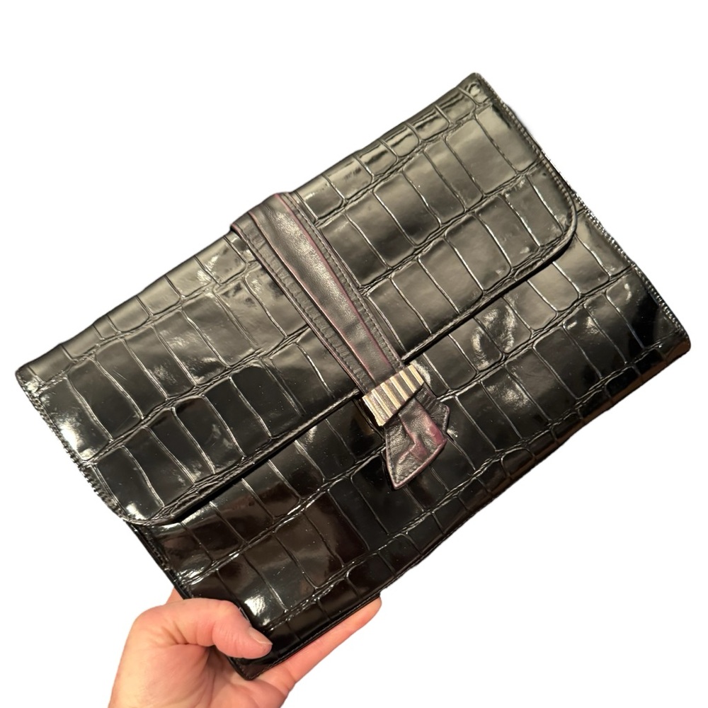Vintage Black Crocodile Embossed Patent Leather 1960s  Shilton Shoulder Clutch